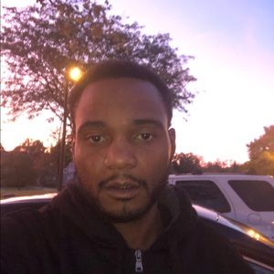 Meet your Posher, Damien